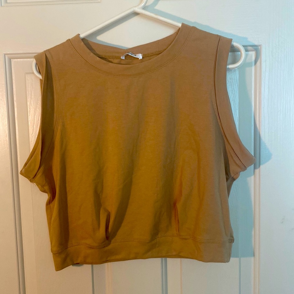 NWT- Zeagoo crop top